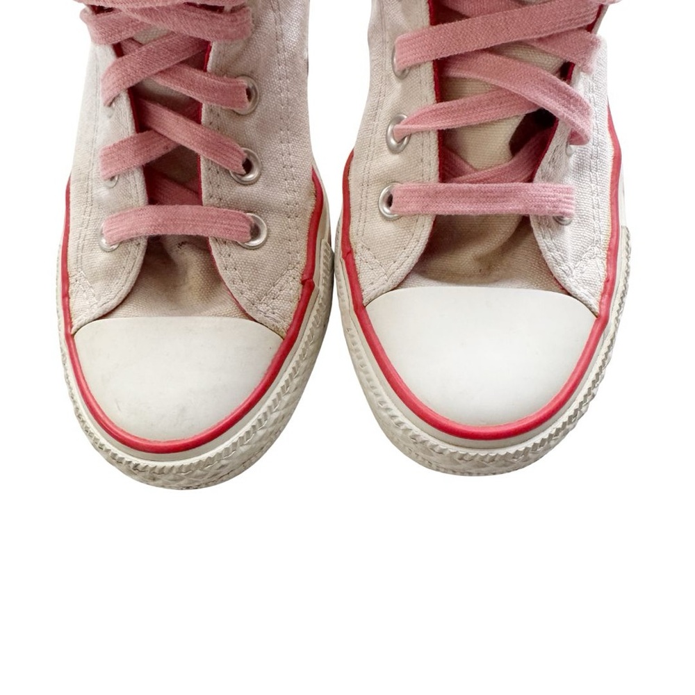 Converse X Dr. Seuss How The Grinch Stole Christmas Sneakers - Picture 8 of 14